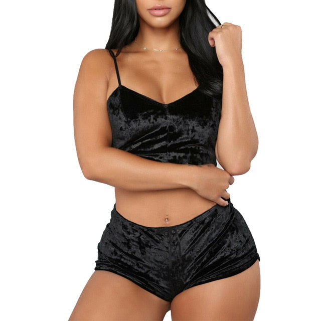 2020 Sexy Two Pieces Sleepwear Bra Sets Velvet Underwear Lingerie Sets Ladies Intimates Tops And Pants Babydoll Sets Clothing