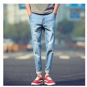 FAVOCENT New men's jeans nine points Long pants spring and summer 2018 hole men's trousers torn jeans male sexy crime jeans HOT